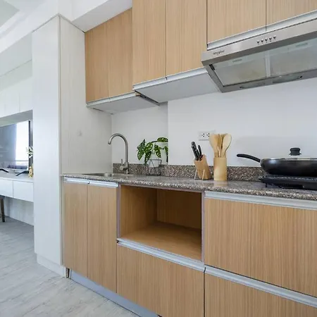 Express Condotel 731,3 Minutes To Airport,Mall, With Gym & Pool,Fast Wi-Fi,Free Netflix Lapu-Lapu City Exterior photo