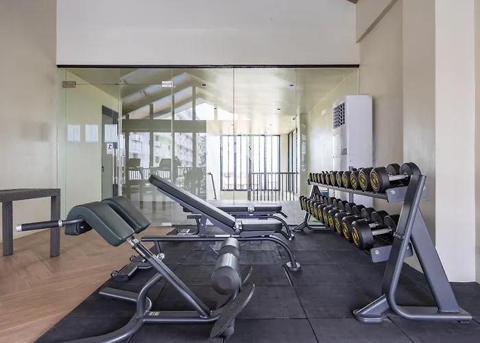 Express Condotel 731,3 Minutes To Airport,Mall, With Gym & Pool,Fast Wi-Fi,Free Netflix